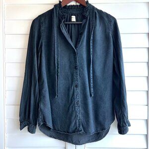 Gap black chambray long sleeve button down top